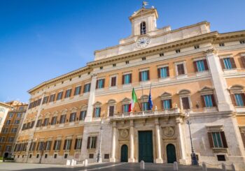 Legge di Bilancio: no all’iscrizione RENTRI per i Dentisti