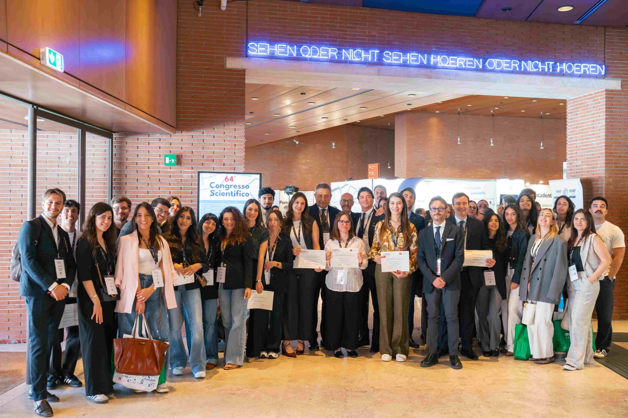 Le congratulazioni di Prosthesis MDPI al Congresso Scientifico ANDI e alla vincitrice del “Best Poster Award”